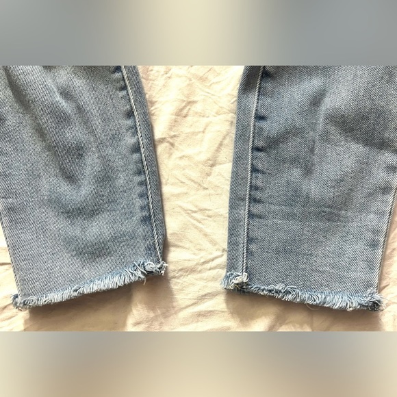 Cello Women's Distressed Light Blue Jeans Size 7 - Picture 8 of 15